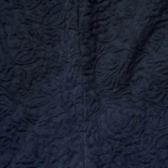 NWOT J. Crew Women's Black Textured Shorts - Picture 4 of 4